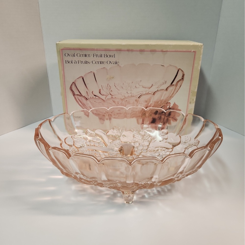 Beautiful Pink Oval Indiana Glass Footed Fruit Bowl 1950s Vintage w/Box USA made